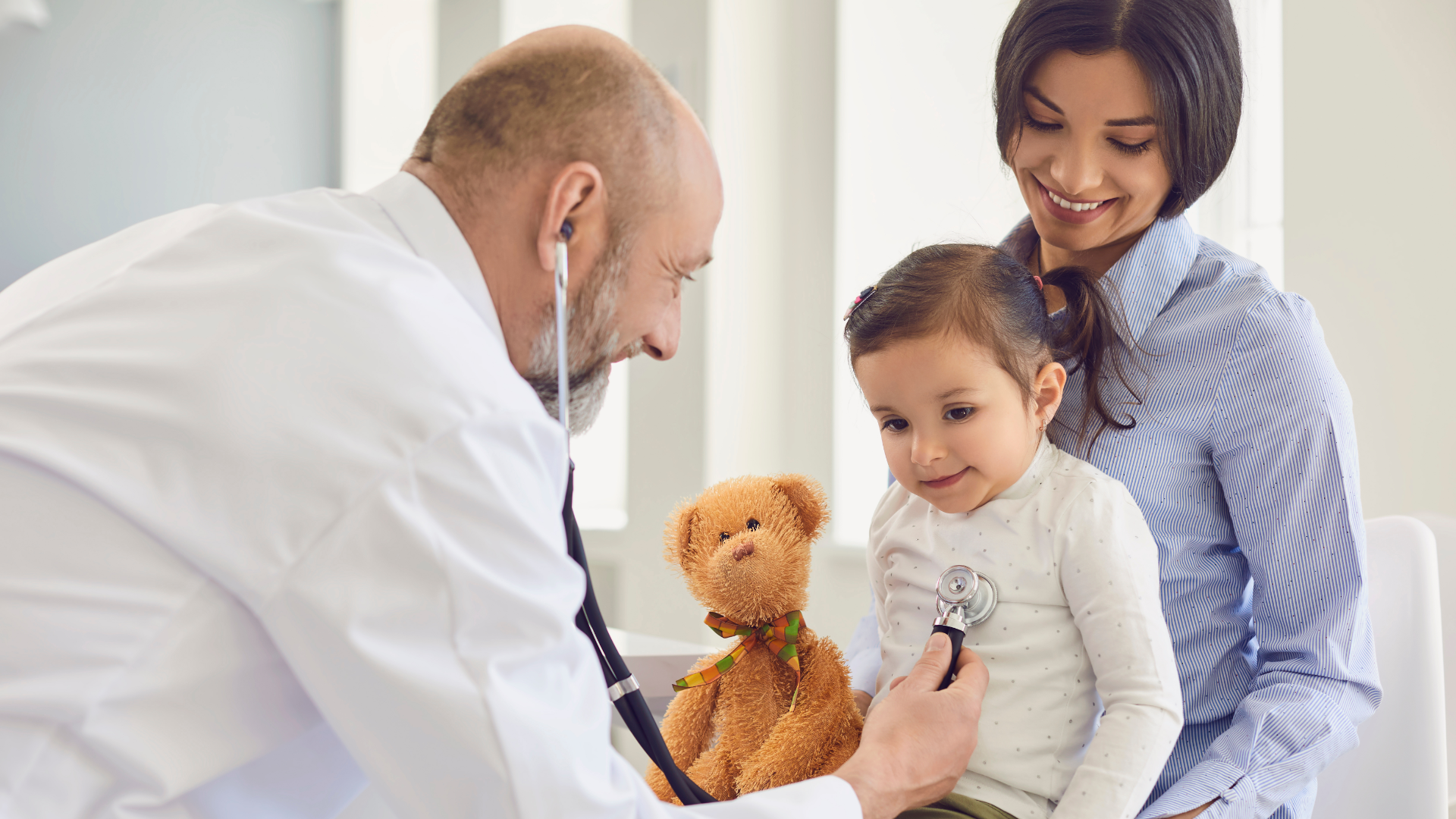 BATERÍA DE PREGUNTAS PEDIATRÍA DE EQUIPO DE ATENCIÓN PRIMARIA PARA LA PREPARACIÓN DE LA OPE CESM CANARIAS